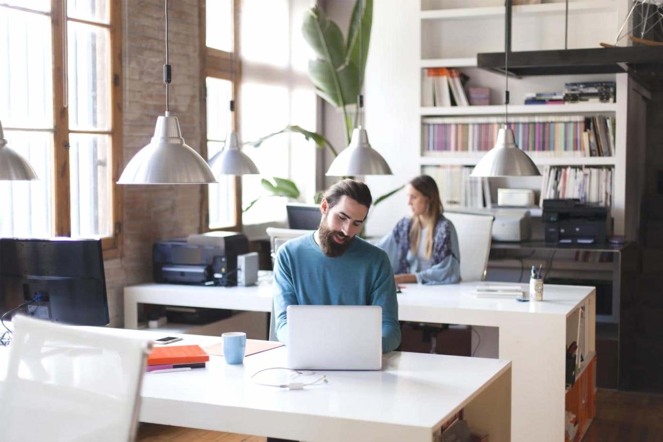 Praktyczne podejście do nauki ekonomii